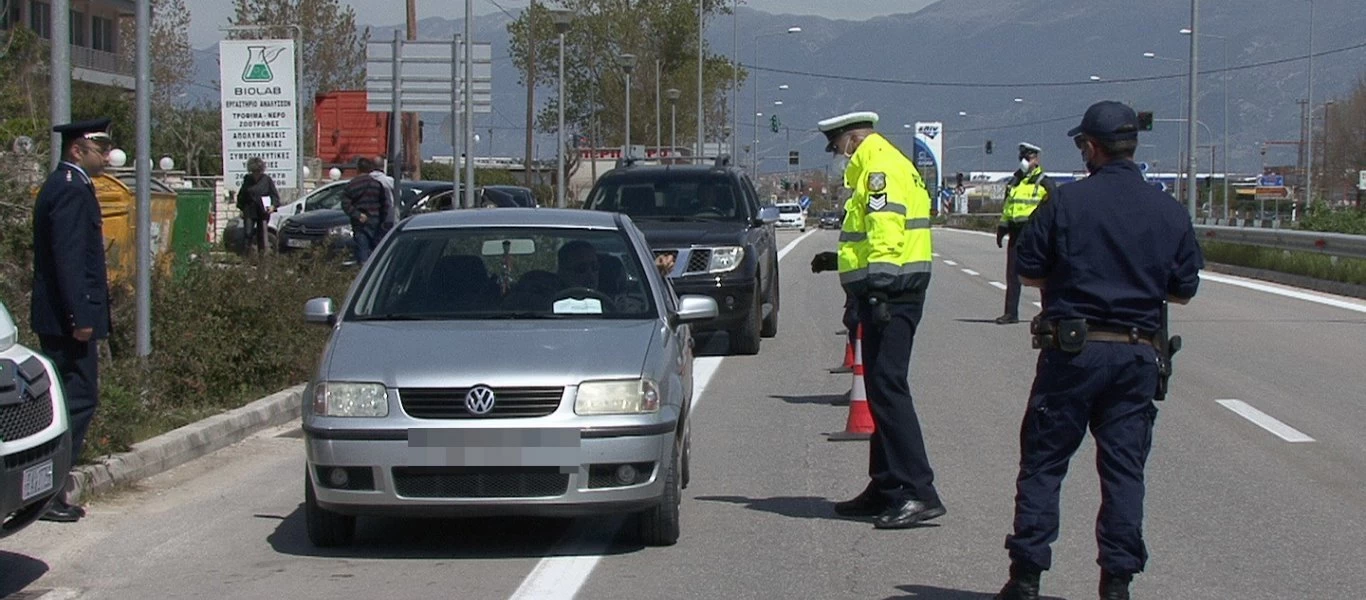 Αυξάνεται από σήμερα το όριο επιβατών στα αυτοκίνητα - Δείτε τι ισχύει πλέον